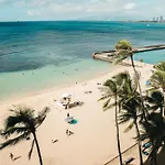 Kaimana Beach Hotel